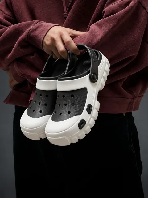 Article 186 — CLOUD — Sport Clog · Vented